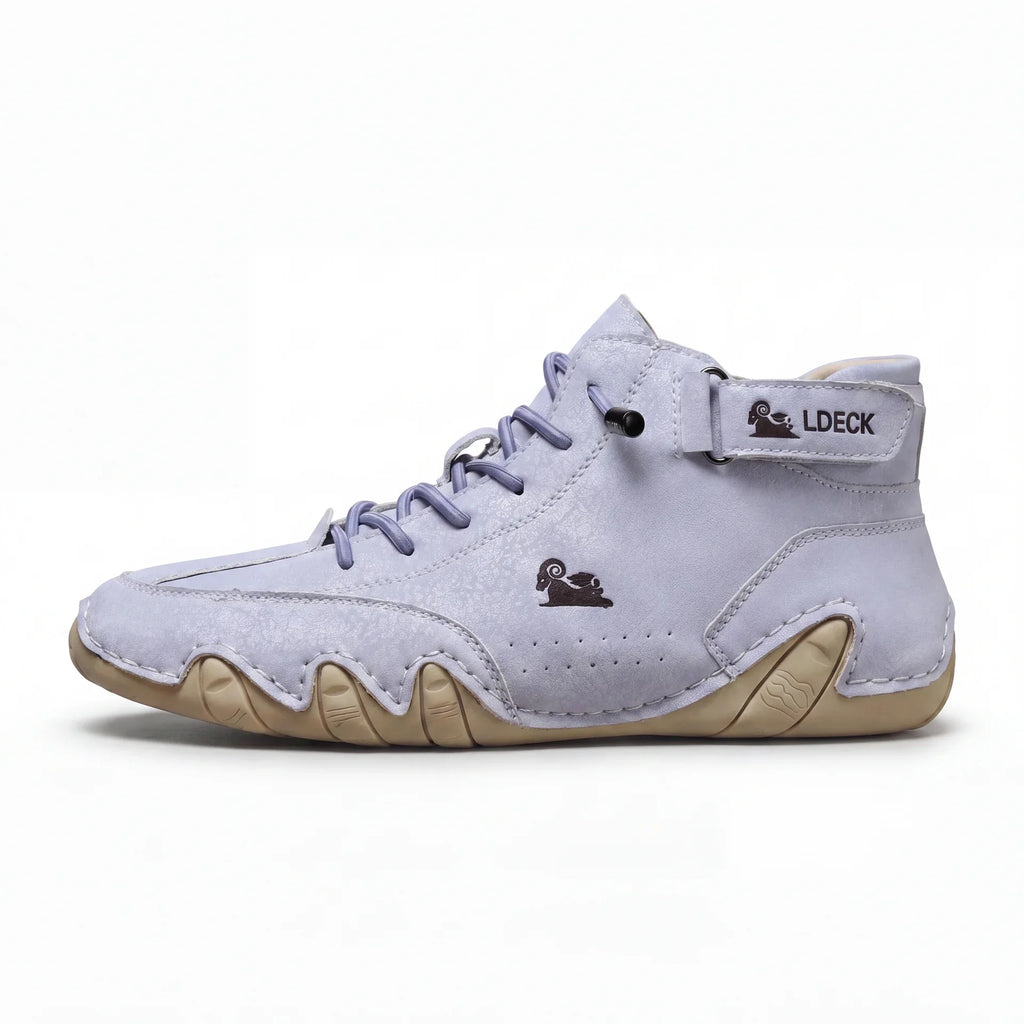 LDeck — Elegant shoes, designed to provide relief 